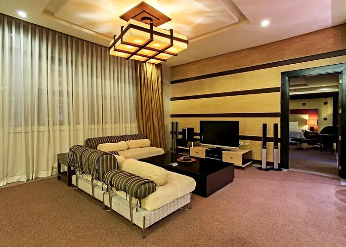 Hotel Parklane International Cebu Stadt