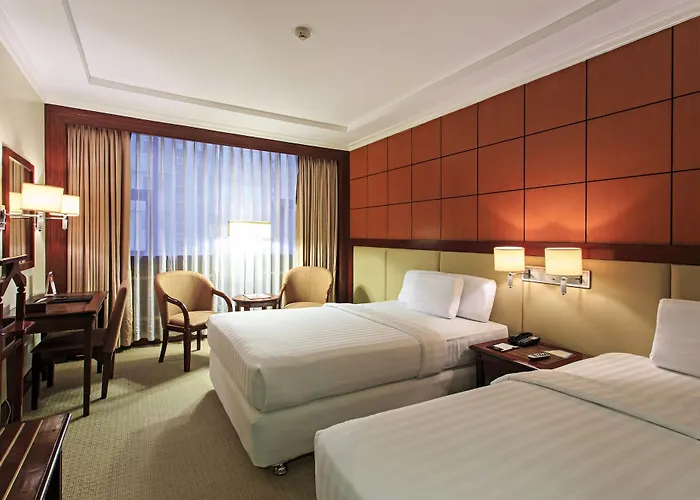 Parklane International 3* Cebu