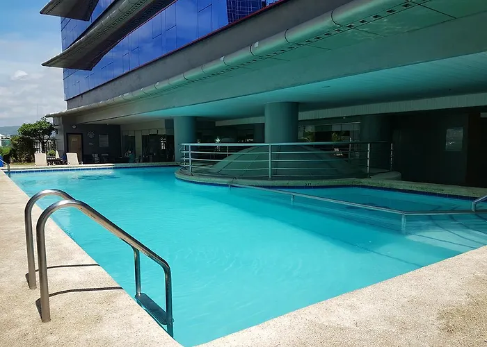 Hotel Parklane International