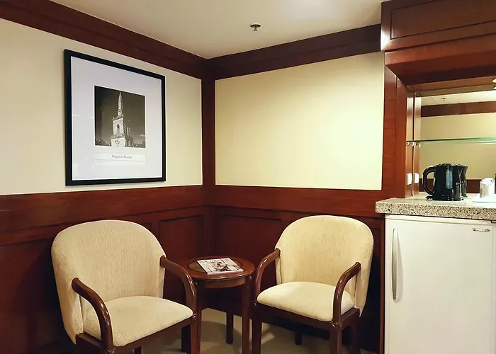 Hotel Parklane International 3*