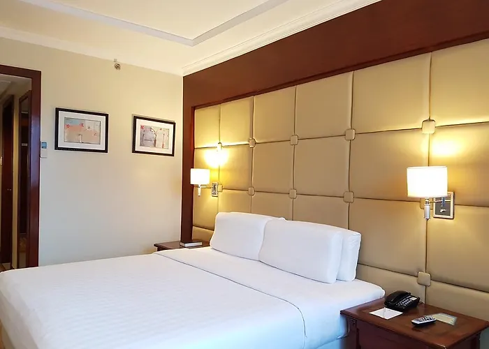 Parklane International Hotel Cebu Stadt