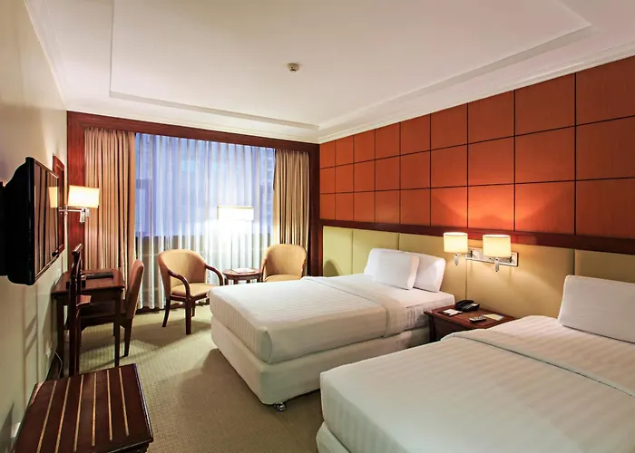 Parklane International 3*